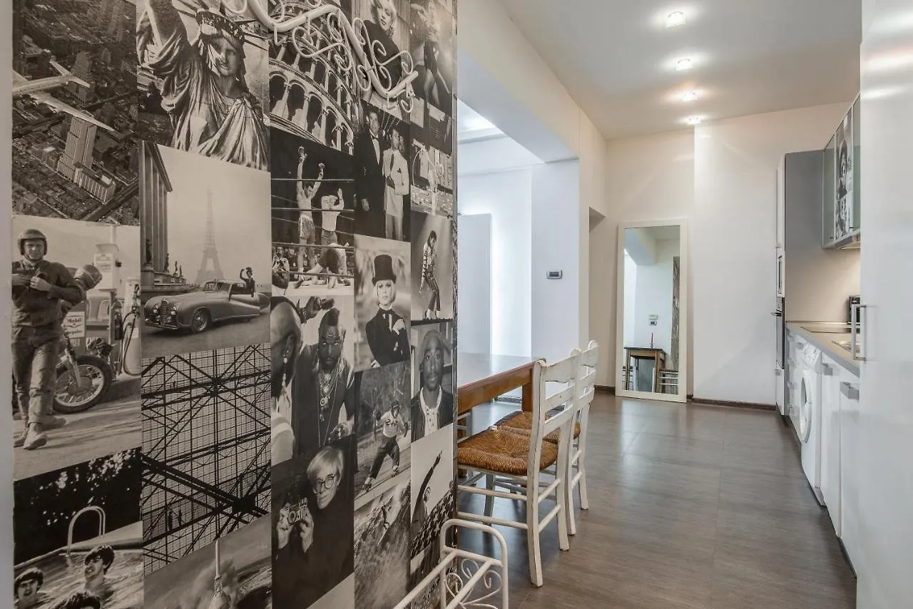 Top Center Apartment Next To Vitosha Boulevard Sofía Bulgaria